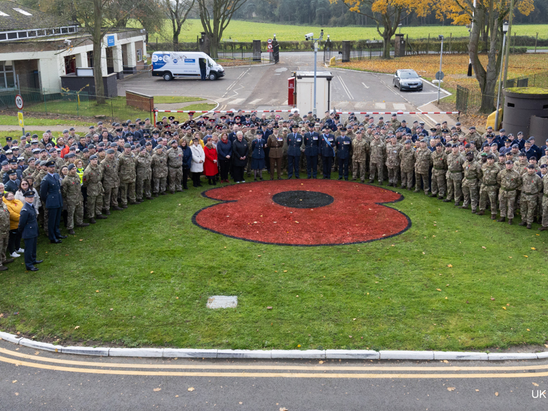Armed Forces respecting Remembrance Day
